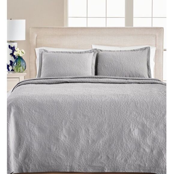 Martha Stewart Other - Martha Stewart
Floral Matelasse 100%
Cotton Bedspreads. Color: light Grey